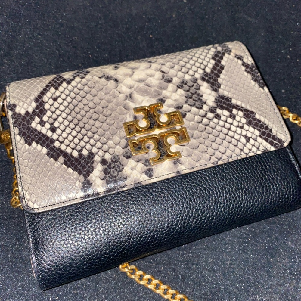 Tory burch snake skin crossbody !